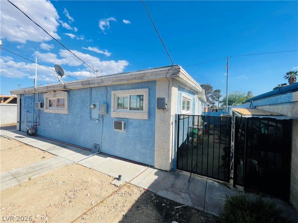3708 Waikiki Avenue Las Vegas NV 89104
