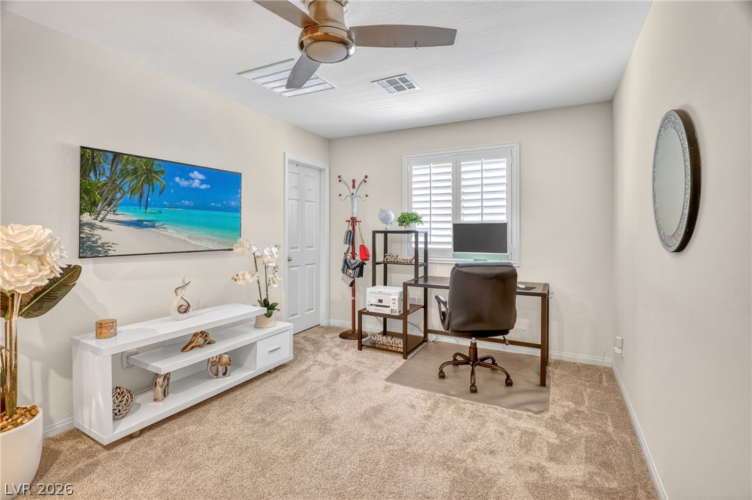 9186 Reinberg Street Las Vegas NV 89113