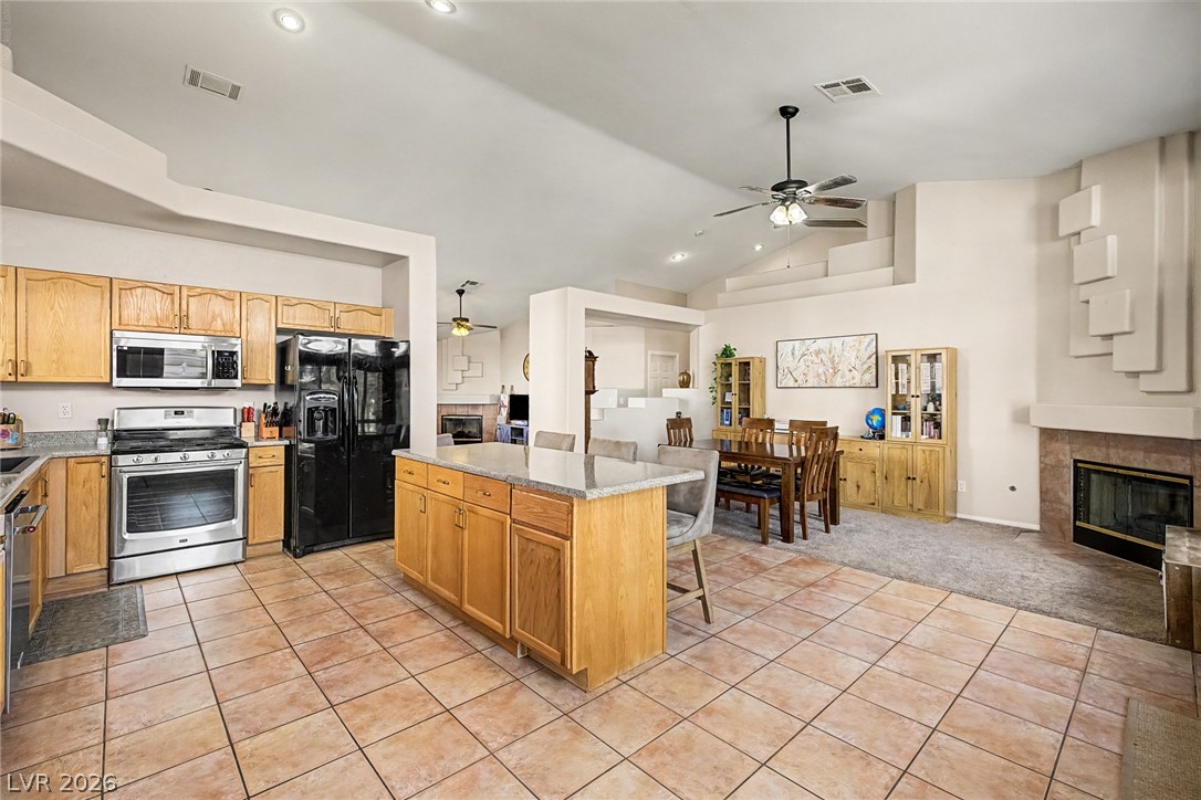 7632 Twisted Pine Avenue Las Vegas NV 89131