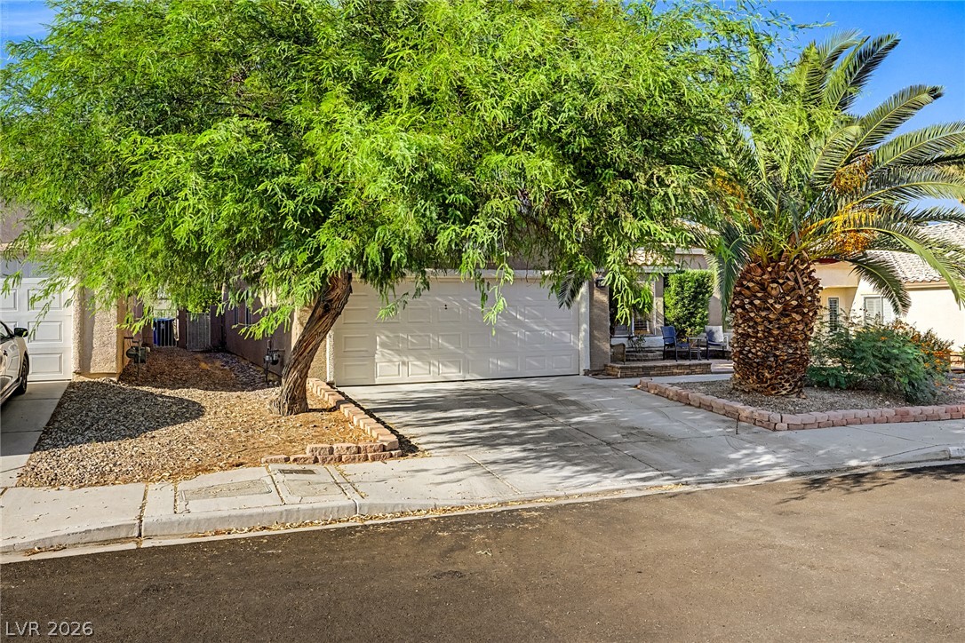 7632 Twisted Pine Avenue Las Vegas NV 89131