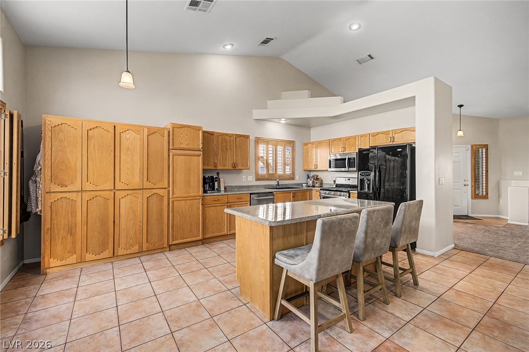 7632 Twisted Pine Avenue Las Vegas NV 89131