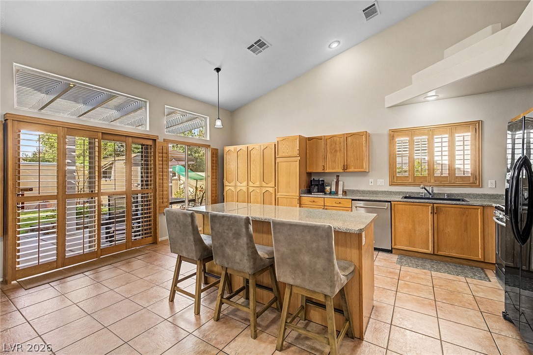 7632 Twisted Pine Avenue Las Vegas NV 89131