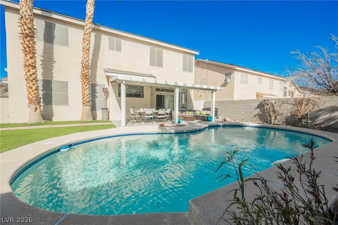 8709 Butterchurn Avenue Las Vegas NV 89143