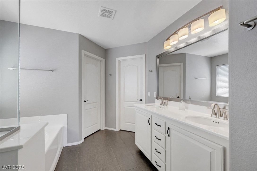 3736 Honey Crest Drive Las Vegas NV 89135