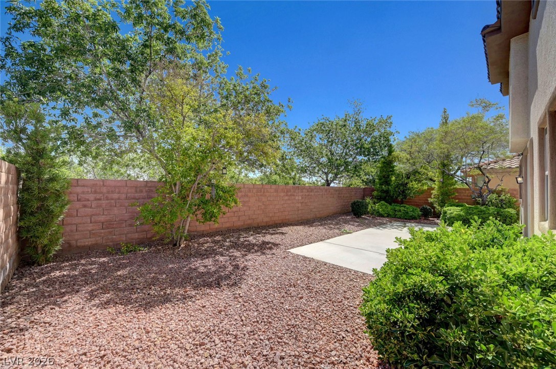 3736 Honey Crest Drive Las Vegas NV 89135