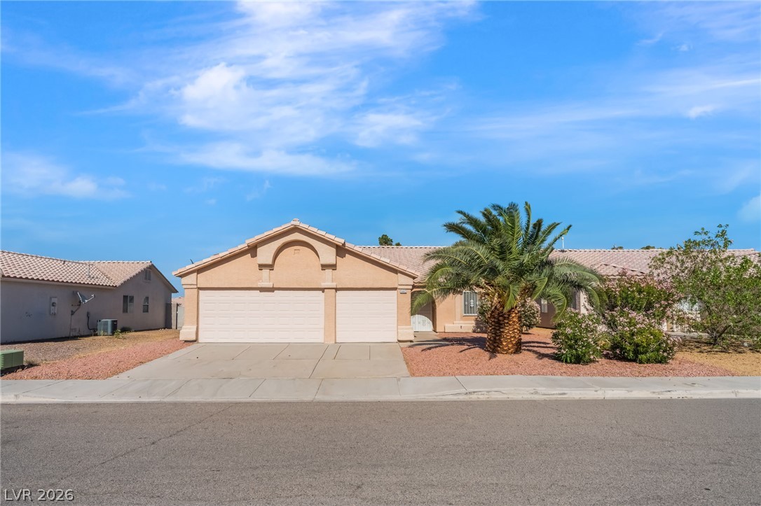 5442 Iberville Street North Las Vegas NV 89031