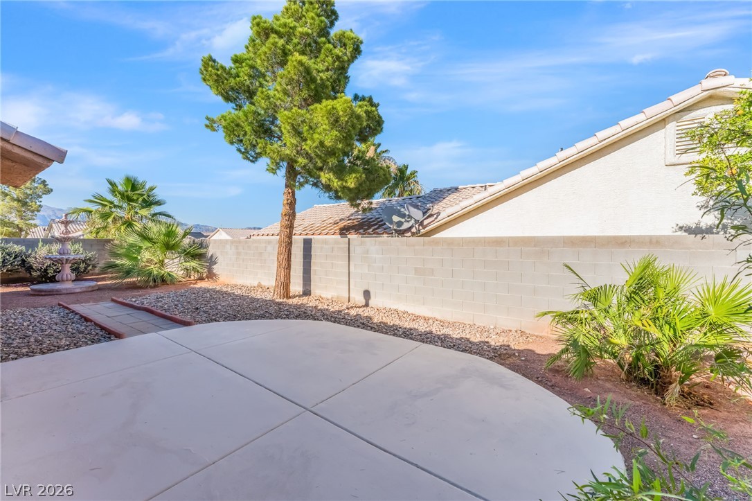 5442 Iberville Street North Las Vegas NV 89031