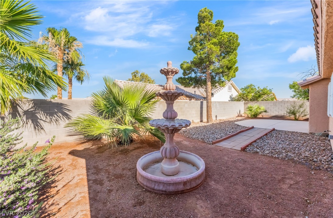 5442 Iberville Street North Las Vegas NV 89031