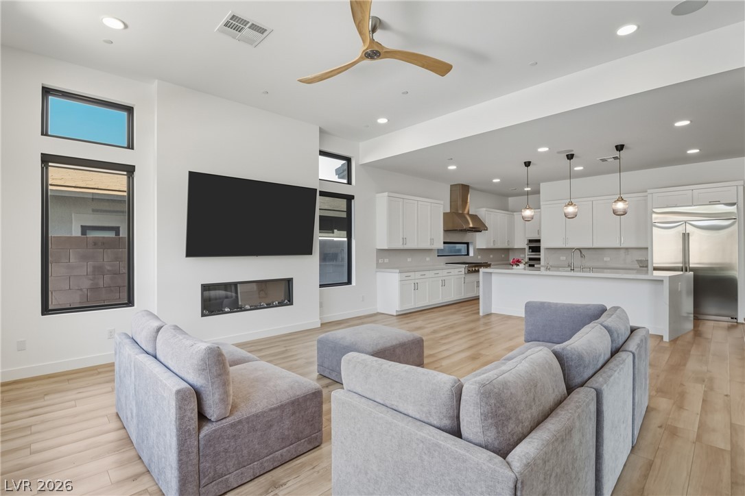 477 Highview Ridge Avenue Las Vegas NV 89138