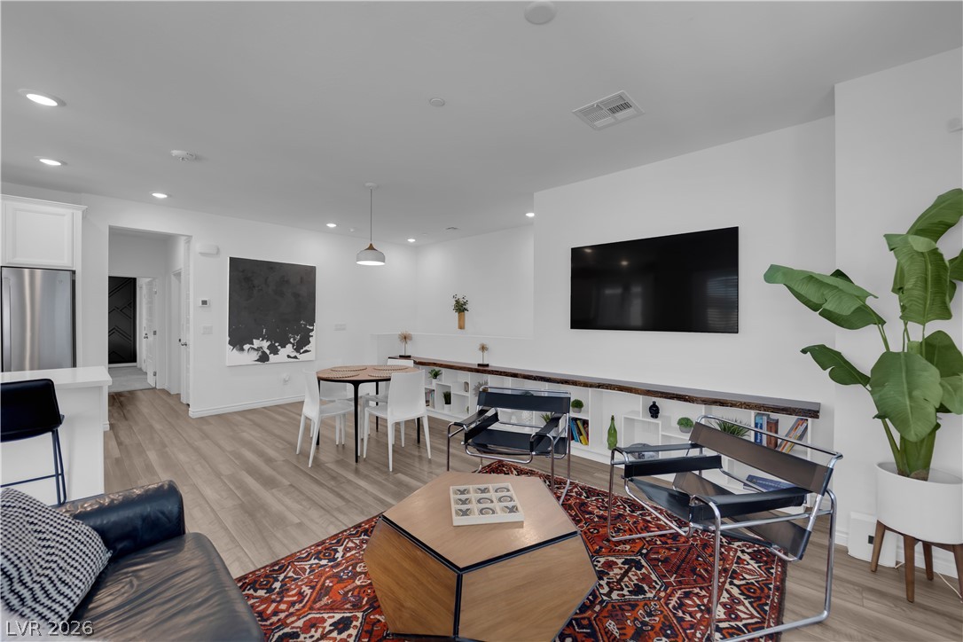 25 Barbara Lane 71 Las Vegas NV 89183