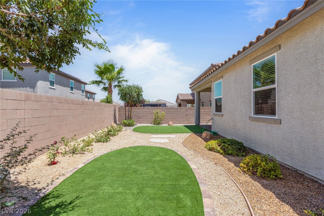 9712 Angel Valley Drive Las Vegas NV 89178