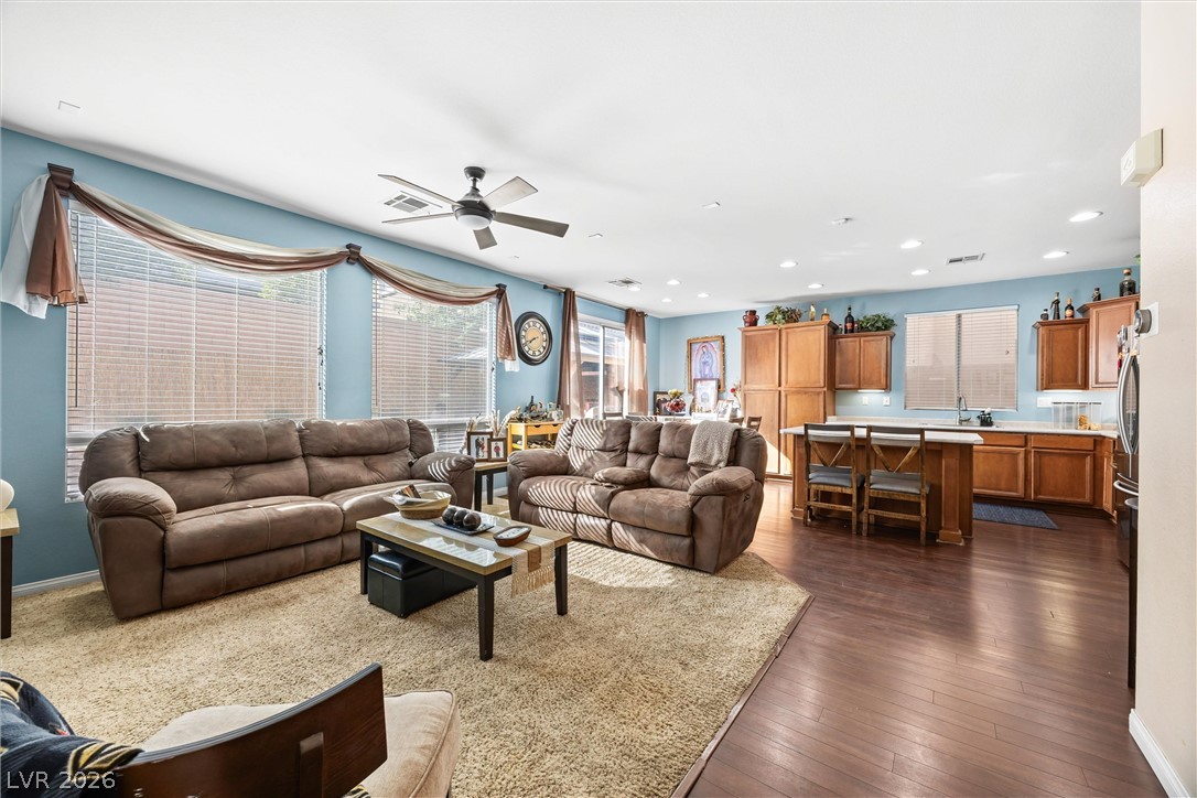 9879 Serona Heights Court Las Vegas NV 89178