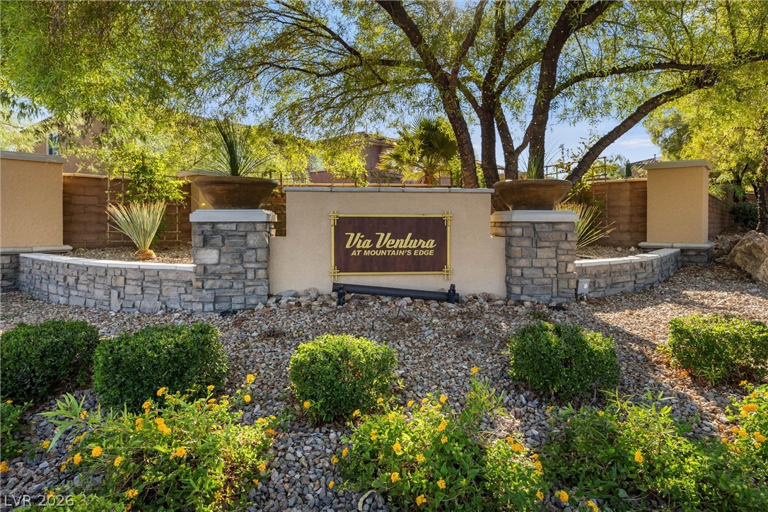 9879 Serona Heights Court Las Vegas NV 89178