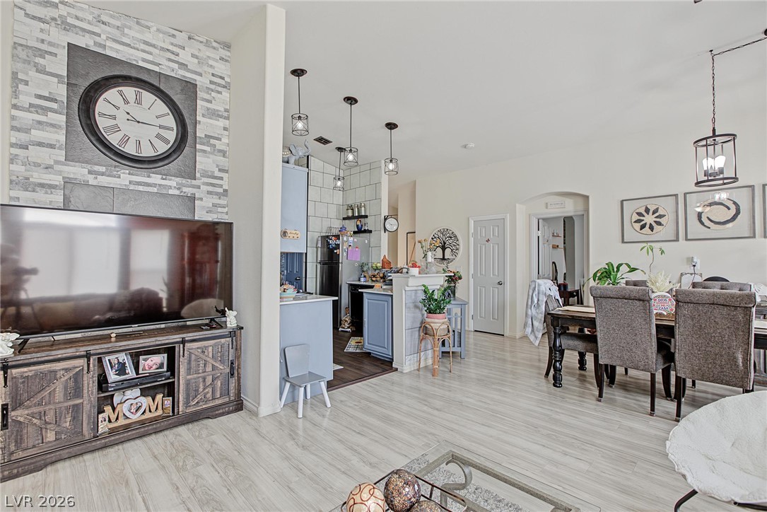 8749 Horizon Wind Avenue 101 Las Vegas NV 89178