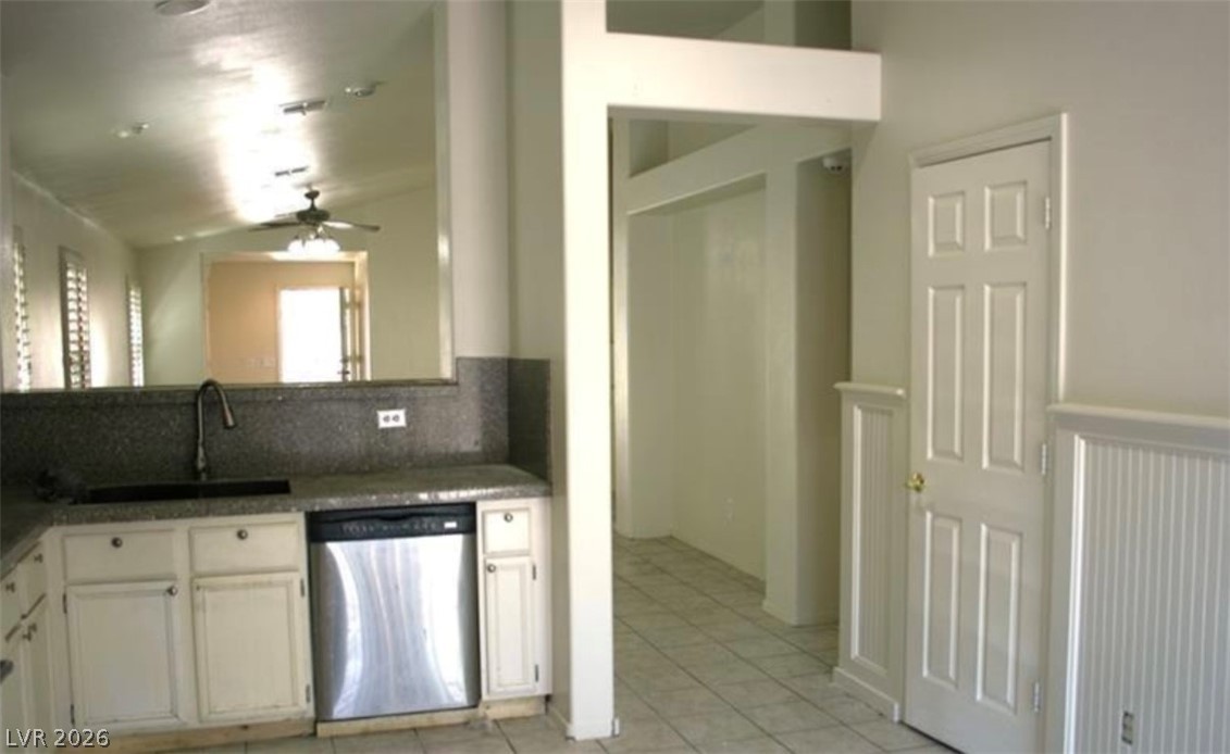 9524 Kelly Creek Avenue Las Vegas NV 89129
