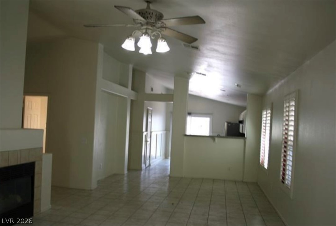 9524 Kelly Creek Avenue Las Vegas NV 89129