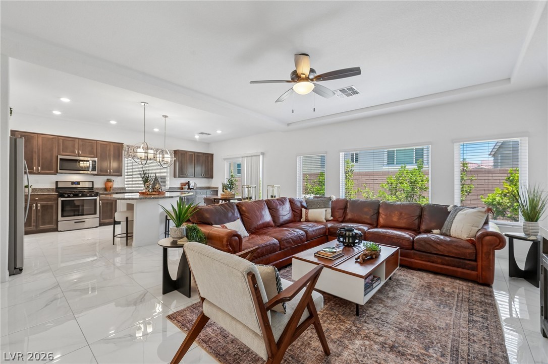 7766 Pacific Dunes Street Las Vegas NV 89139