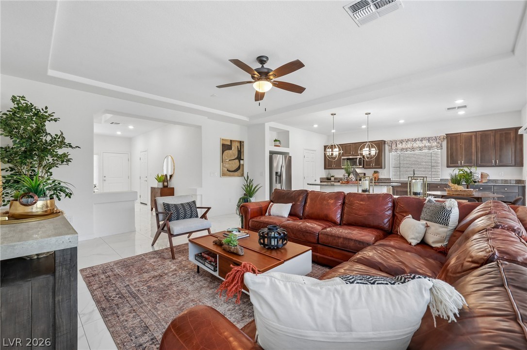 7766 Pacific Dunes Street Las Vegas NV 89139