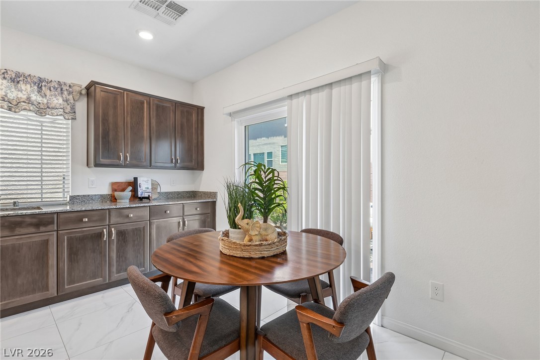 7766 Pacific Dunes Street Las Vegas NV 89139