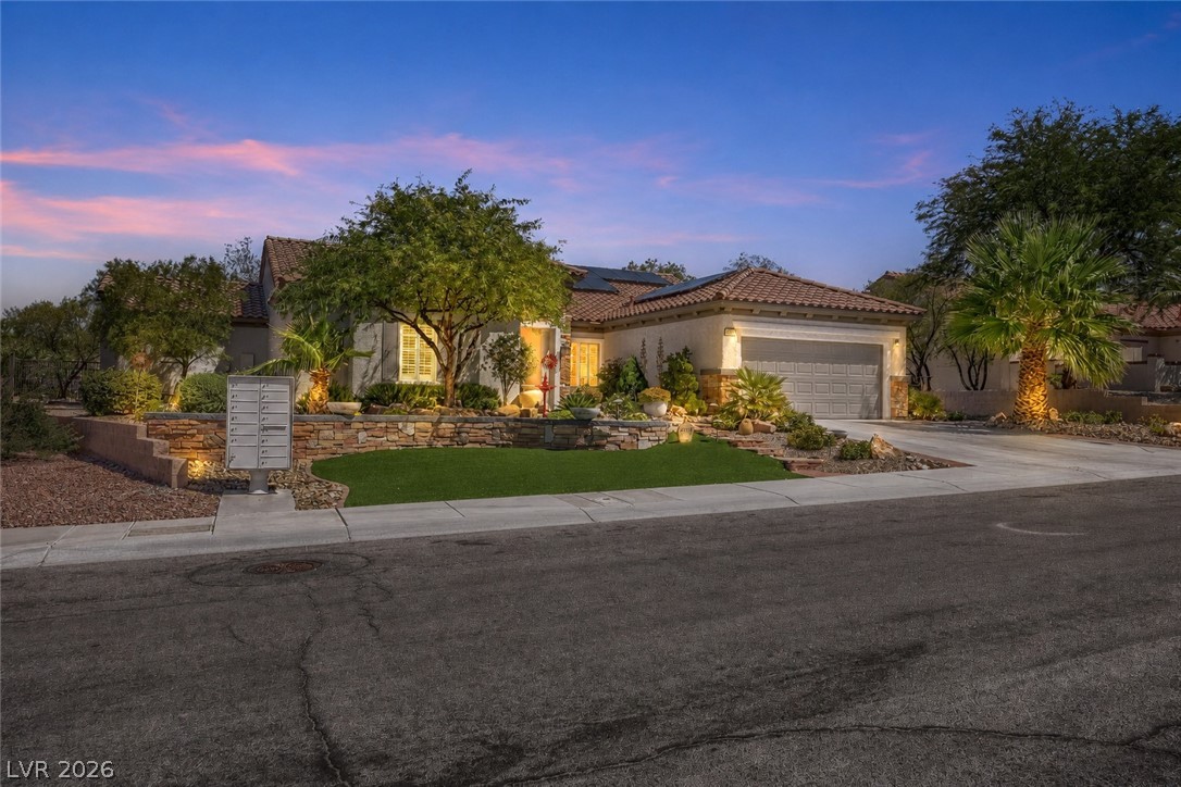 2992 Foxtail Creek Avenue Henderson NV 89052