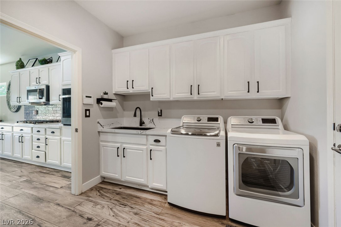 2992 Foxtail Creek Avenue Henderson NV 89052