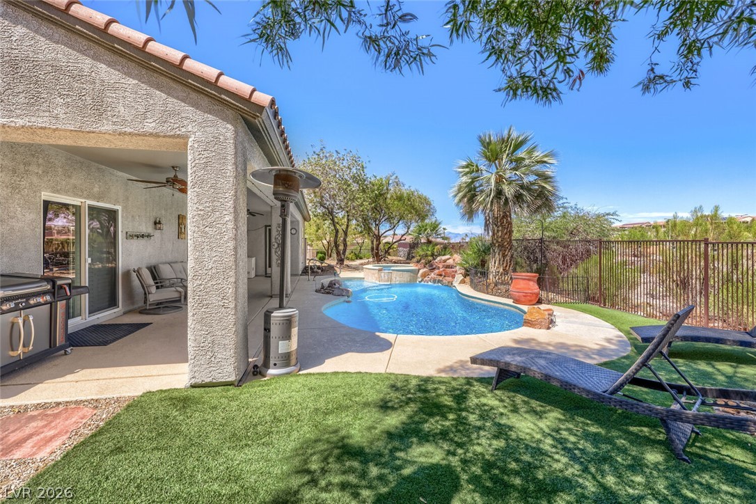 2992 Foxtail Creek Avenue Henderson NV 89052
