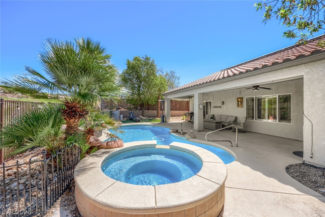 2992 Foxtail Creek Avenue Henderson NV 89052