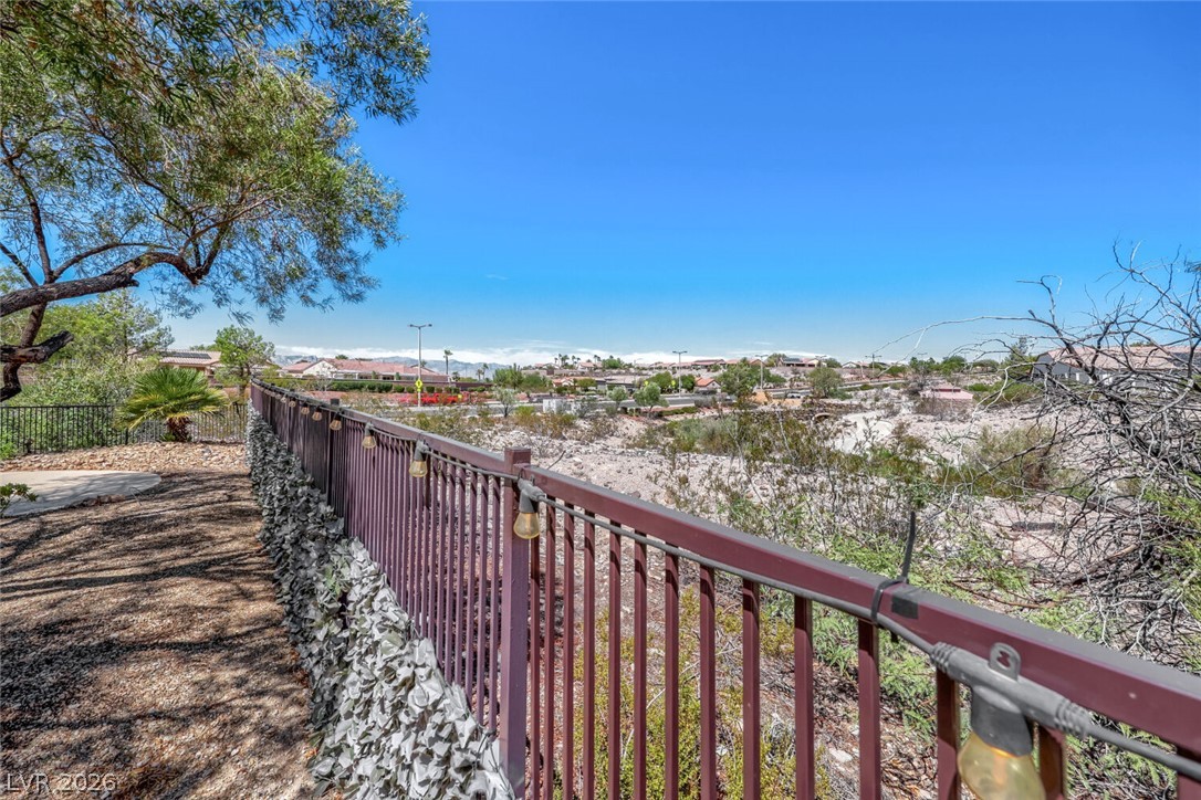 2992 Foxtail Creek Avenue Henderson NV 89052