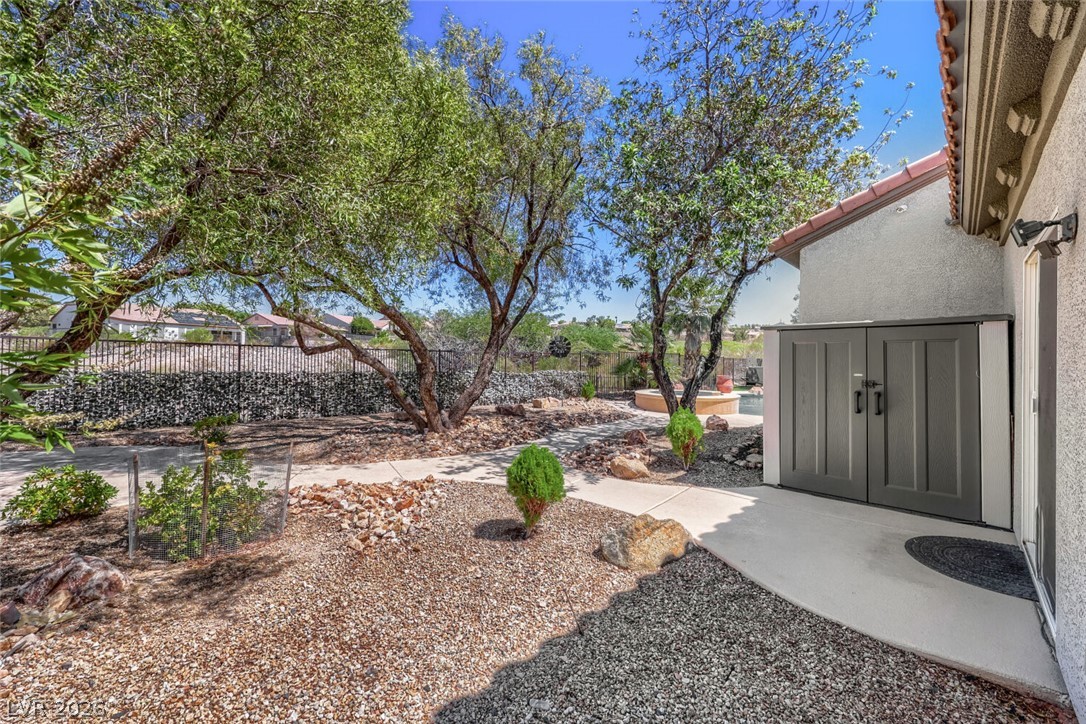 2992 Foxtail Creek Avenue Henderson NV 89052
