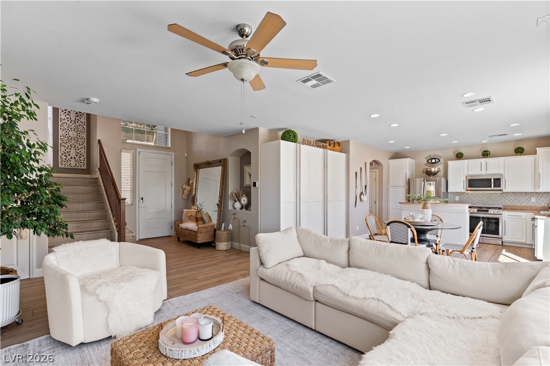 10464 Mulvaney Circle Las Vegas NV 89141