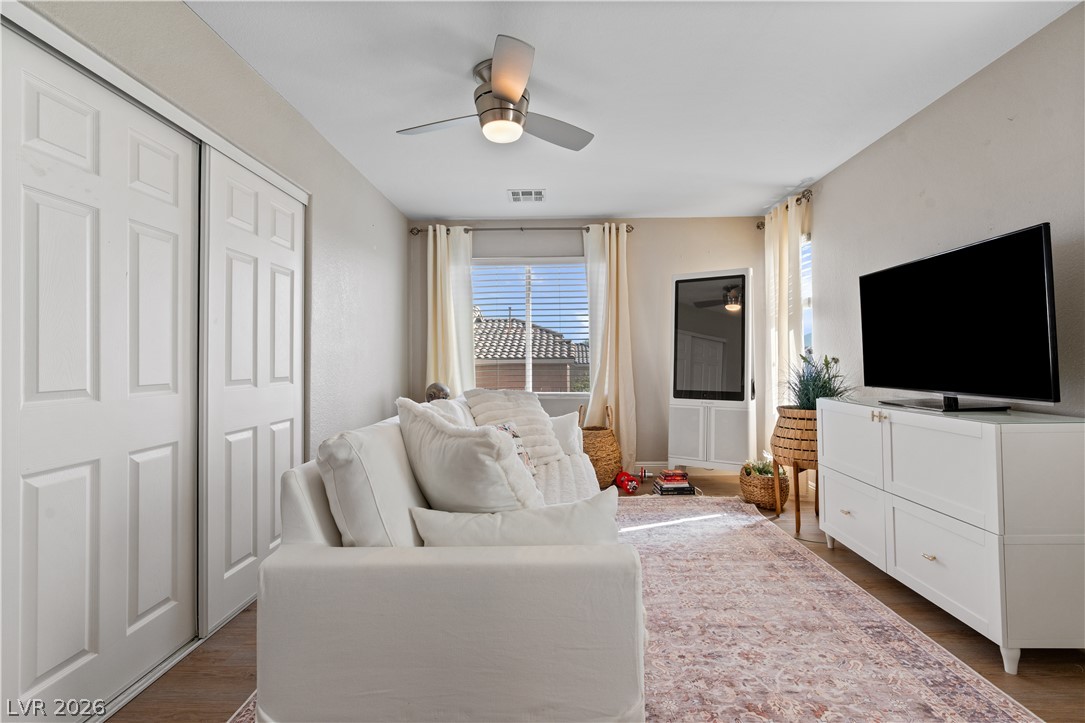 10464 Mulvaney Circle Las Vegas NV 89141