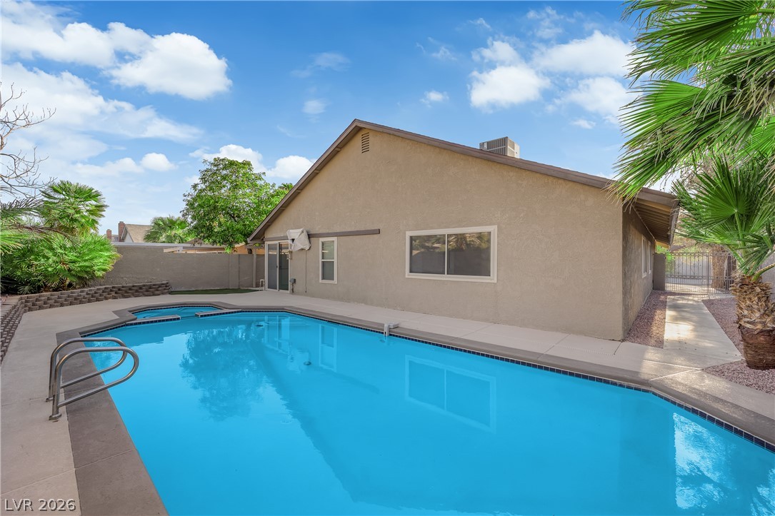2353 Moorpark Way Henderson NV 89014