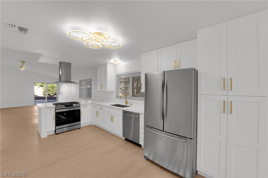 2353 Moorpark Way Henderson NV 89014