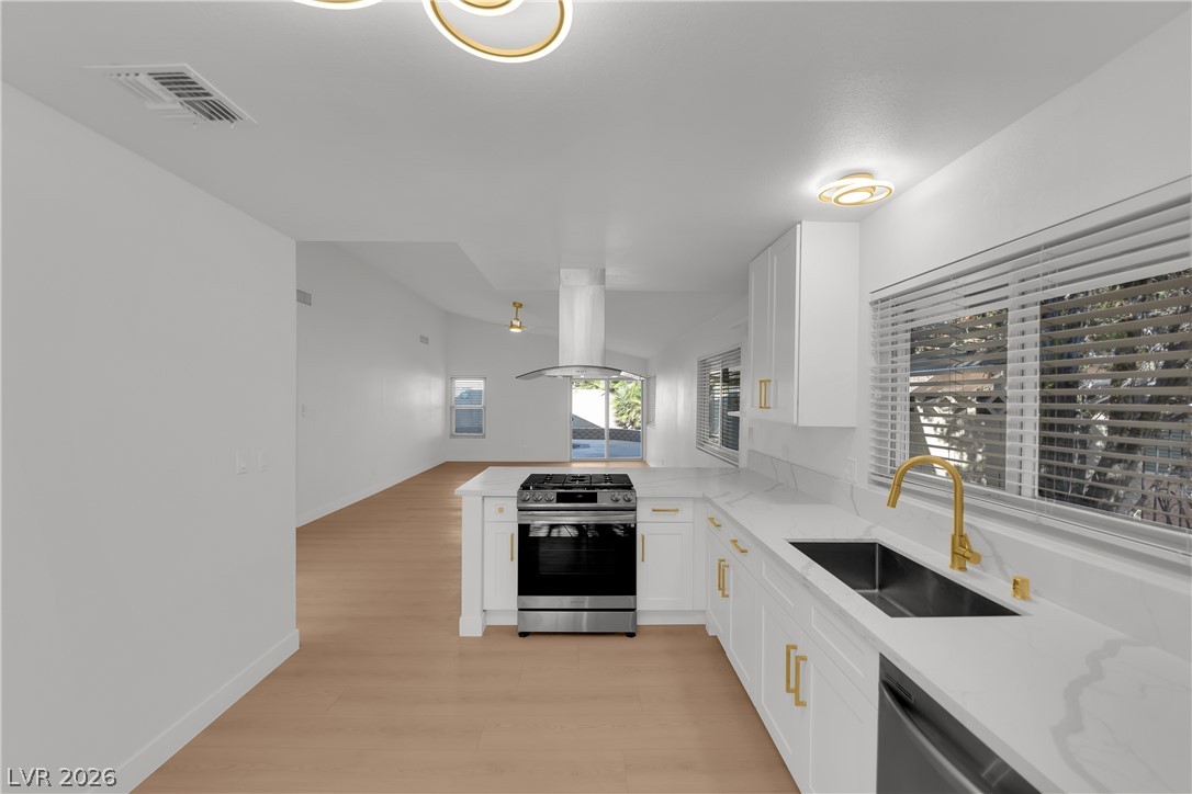 2353 Moorpark Way Henderson NV 89014