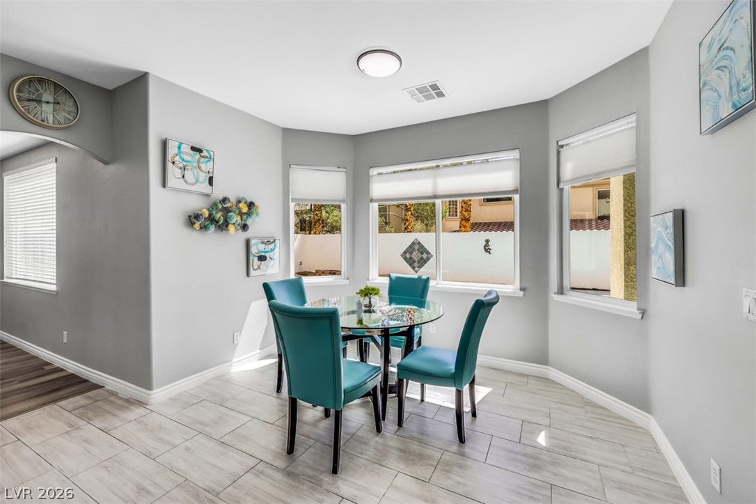 160 Tamarron Cliffs Street Las Vegas NV 89148