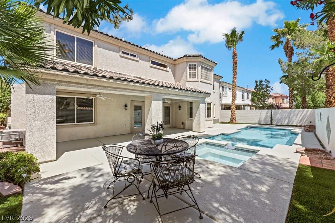 160 Tamarron Cliffs Street Las Vegas NV 89148