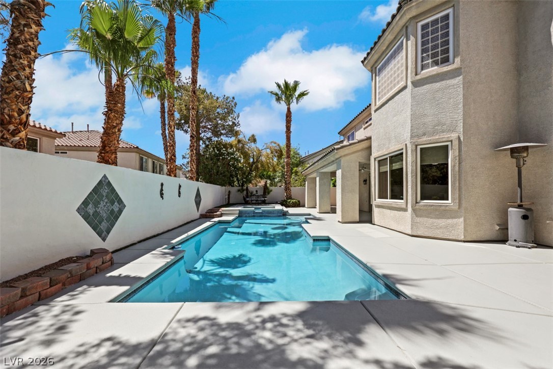 160 Tamarron Cliffs Street Las Vegas NV 89148