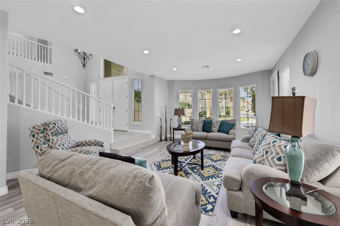 160 Tamarron Cliffs Street Las Vegas NV 89148