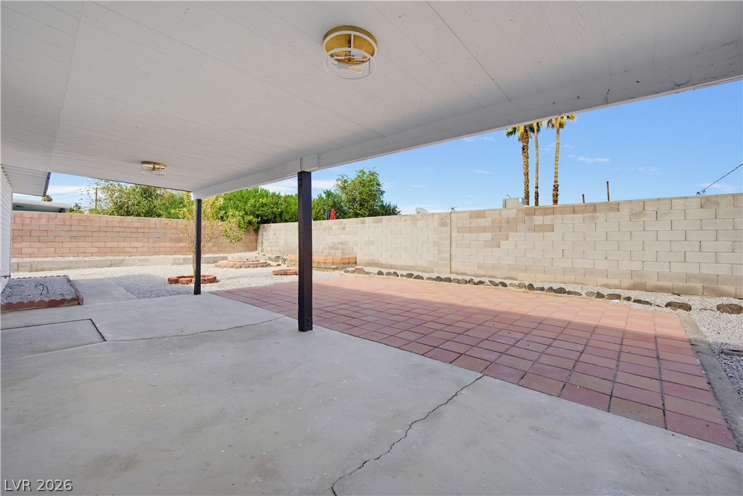 2330 Natalie Avenue Las Vegas NV 89169