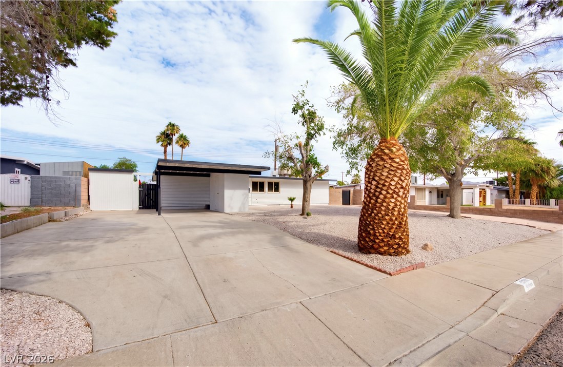 2330 Natalie Avenue Las Vegas NV 89169