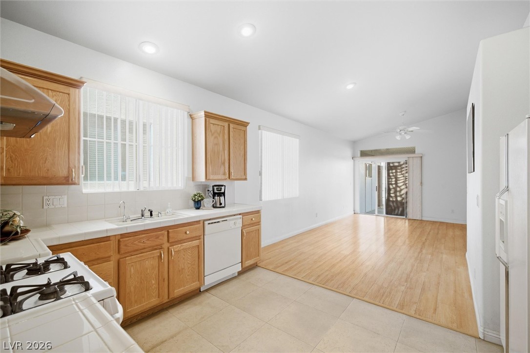 8210 Shallow River Court Las Vegas NV 89117
