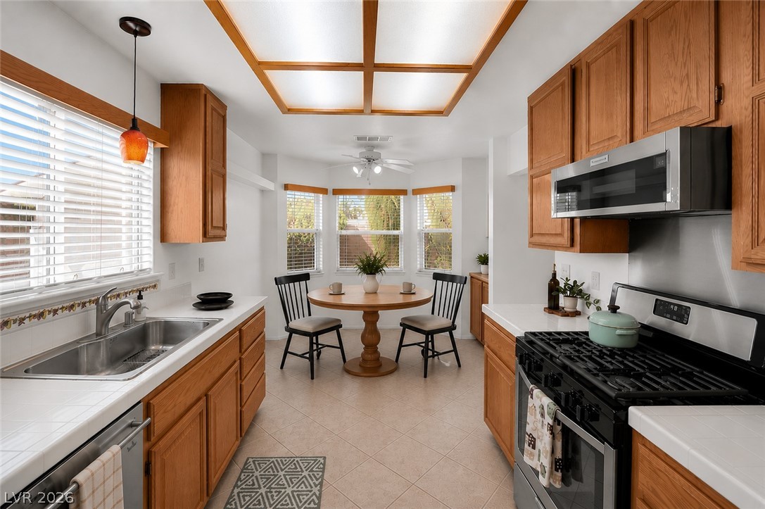 1816 Escondido Terrace Henderson NV 89074