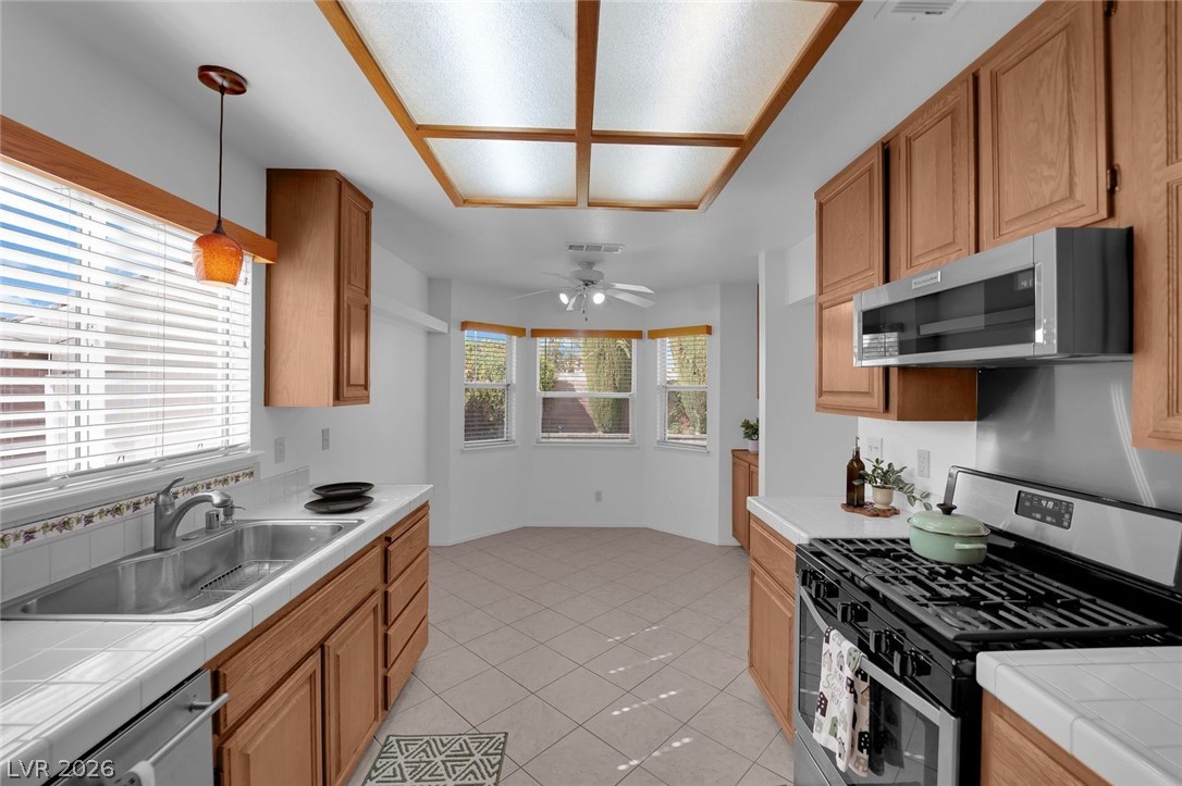 1816 Escondido Terrace Henderson NV 89074