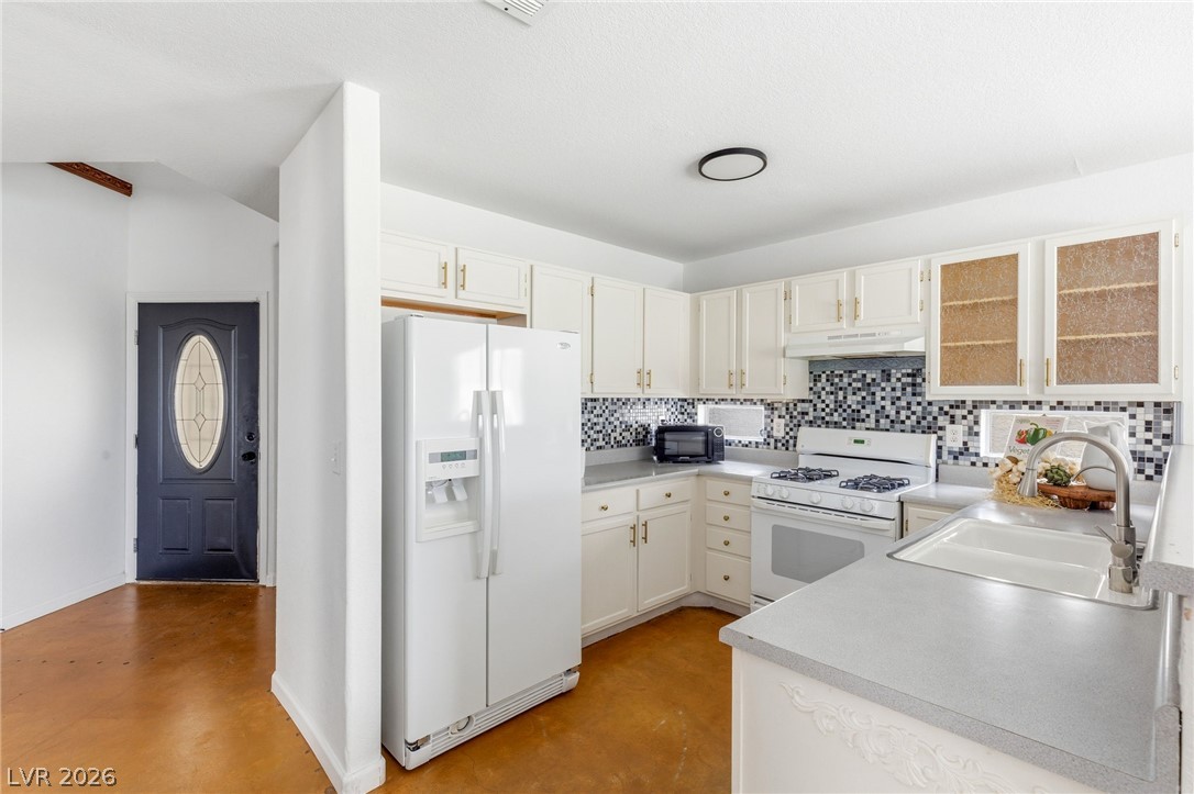 8233 Hydra Lane Las Vegas NV 89128