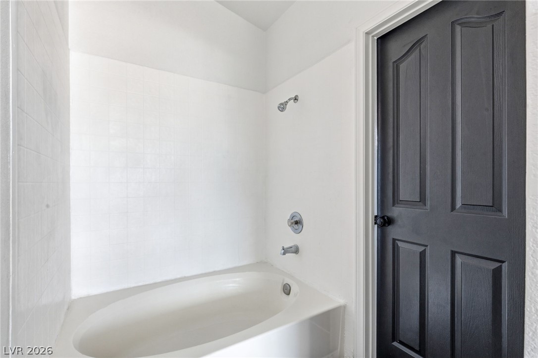 8233 Hydra Lane Las Vegas NV 89128