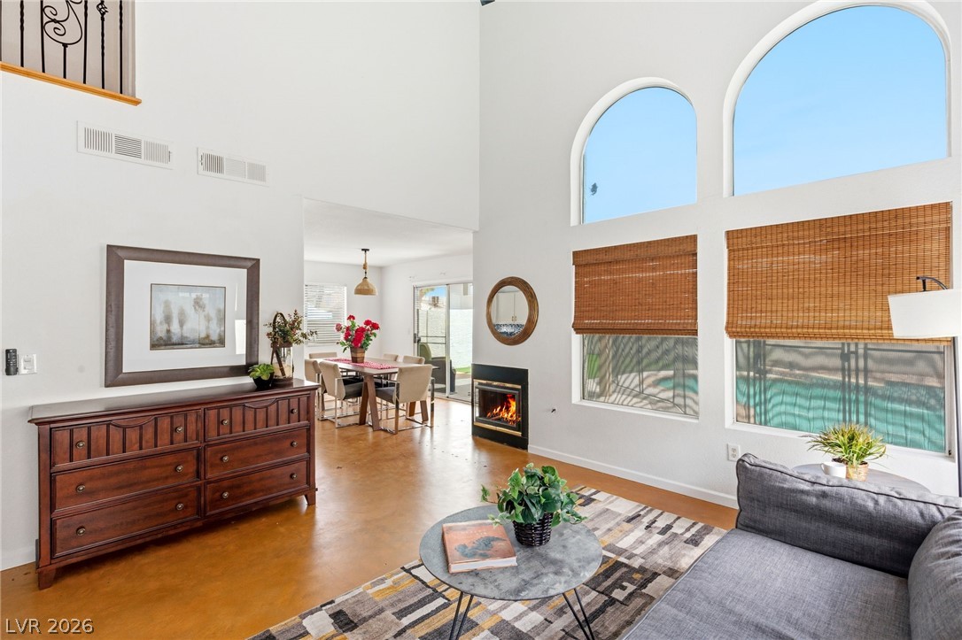 8233 Hydra Lane Las Vegas NV 89128