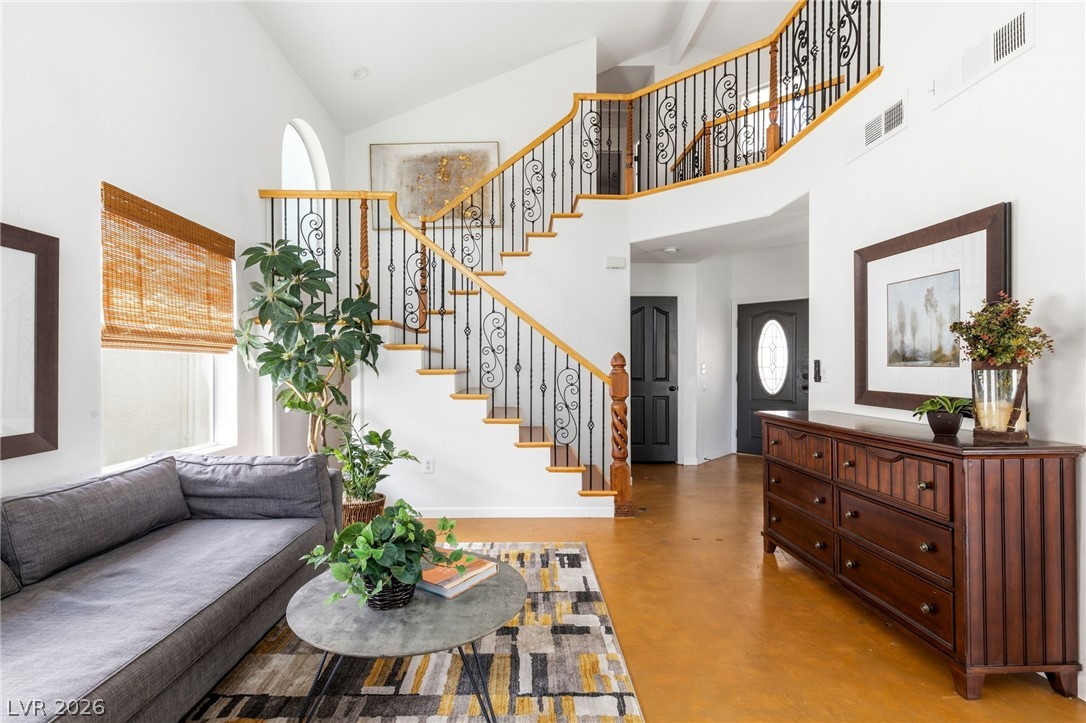 8233 Hydra Lane Las Vegas NV 89128