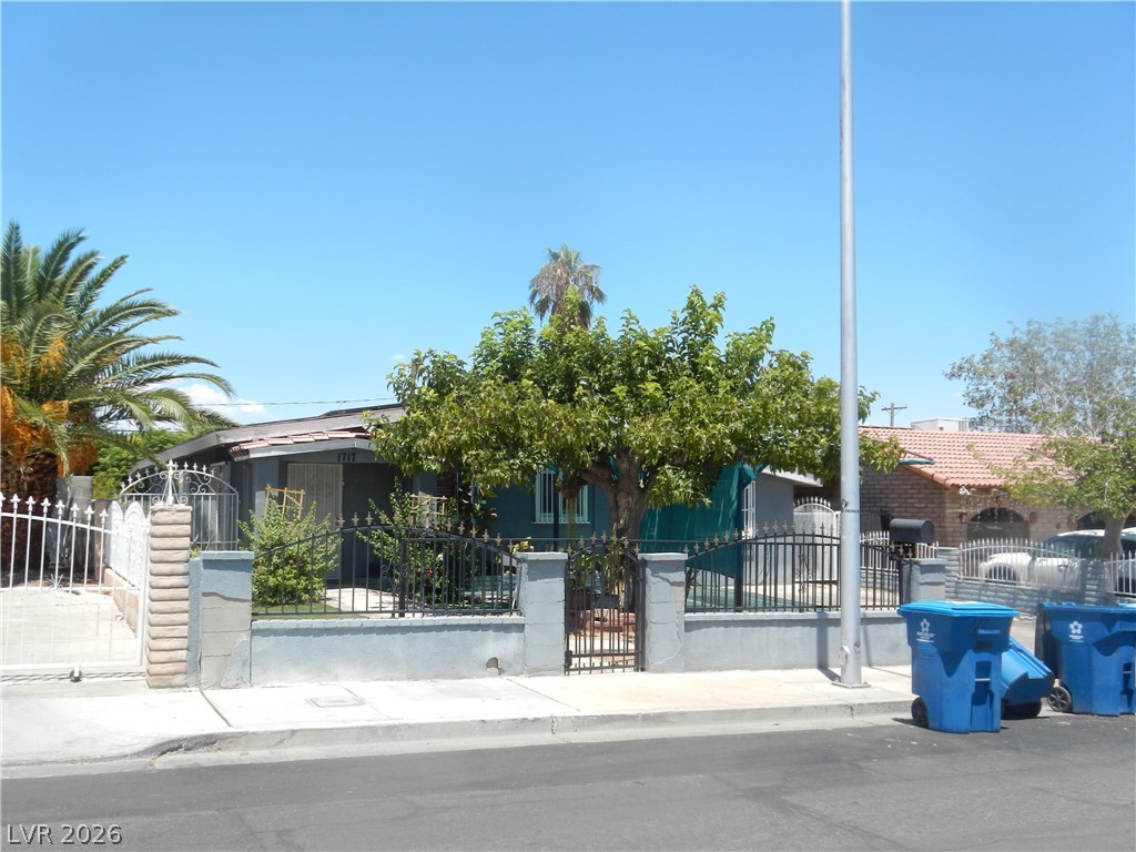 1717 East Mesquite Avenue Las Vegas NV 89101