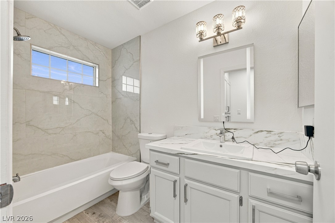 4233 Glass Lantern Drive North Las Vegas NV 89032