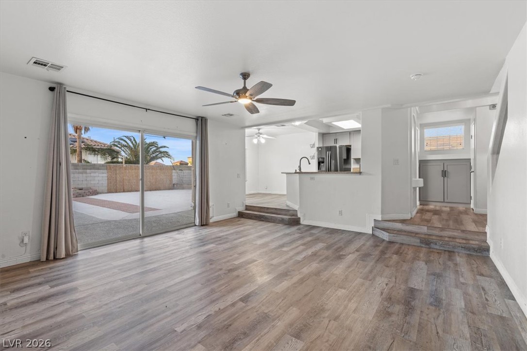 1792 East Quartz Landing Avenue Las Vegas NV 89183
